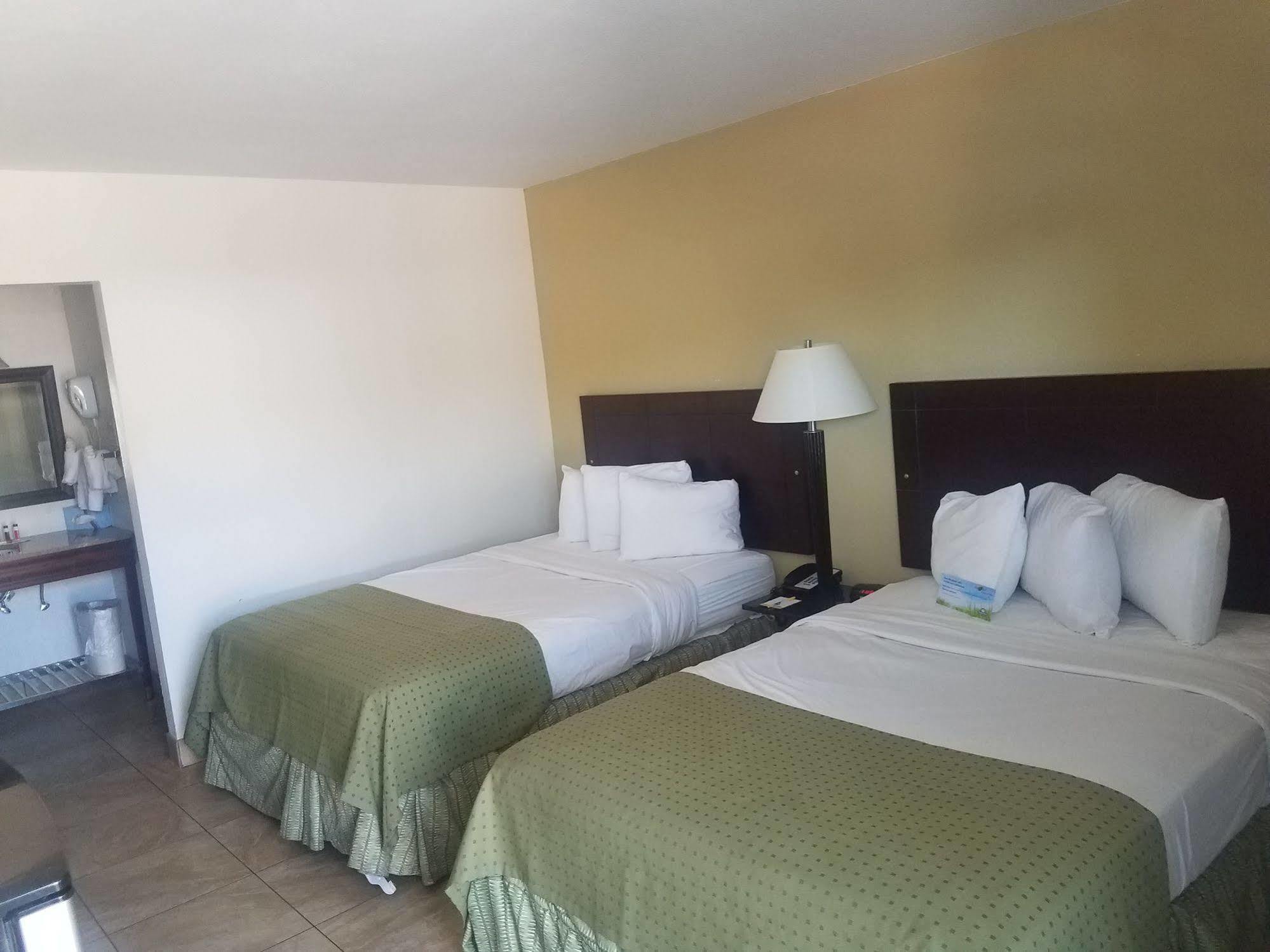 Days By Wyndham St. Petersburg / Tampa Bay Area 3*